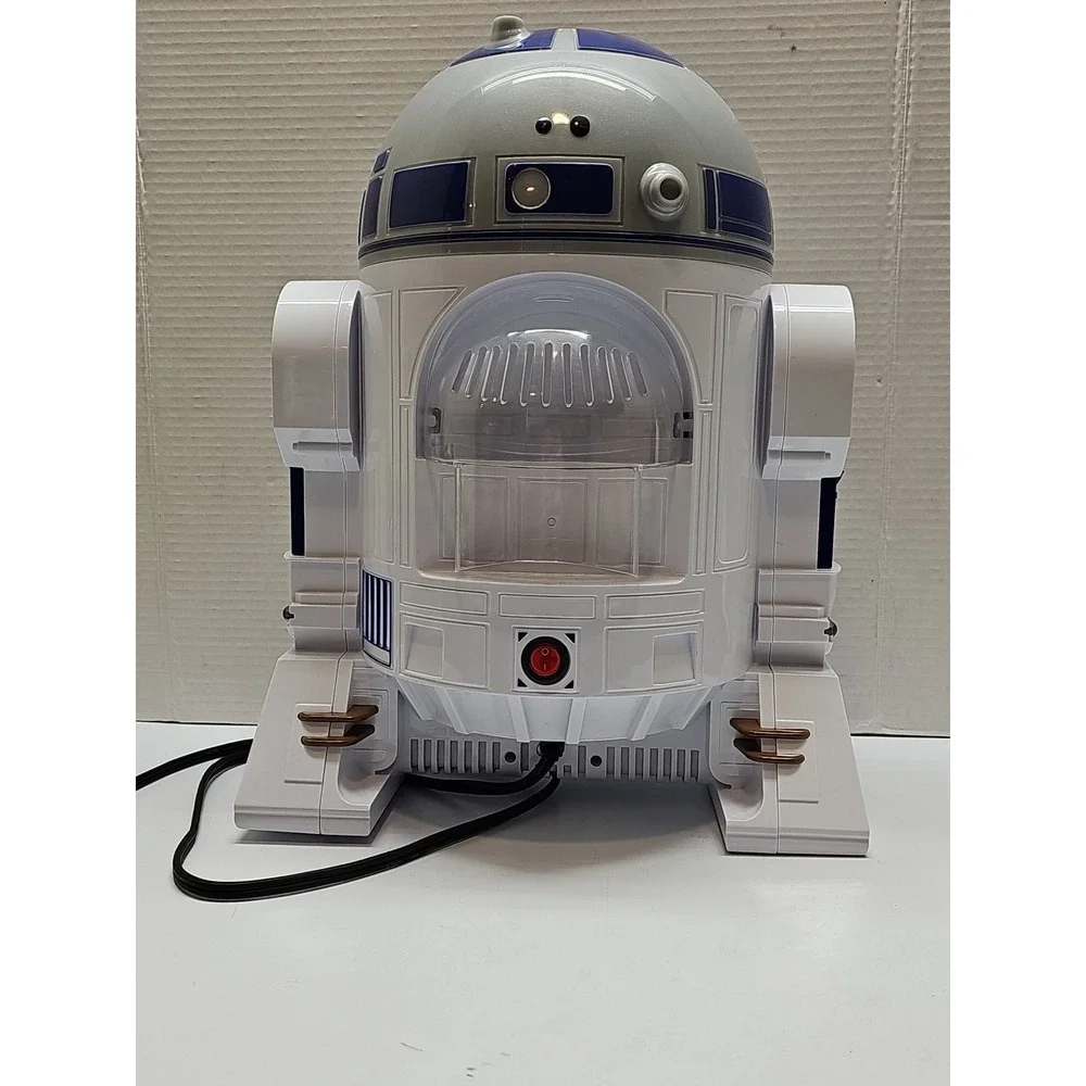 Uncanny brands star wars